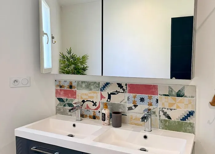 Сasa de vacaciones Maison Soleya - Piscine Privée