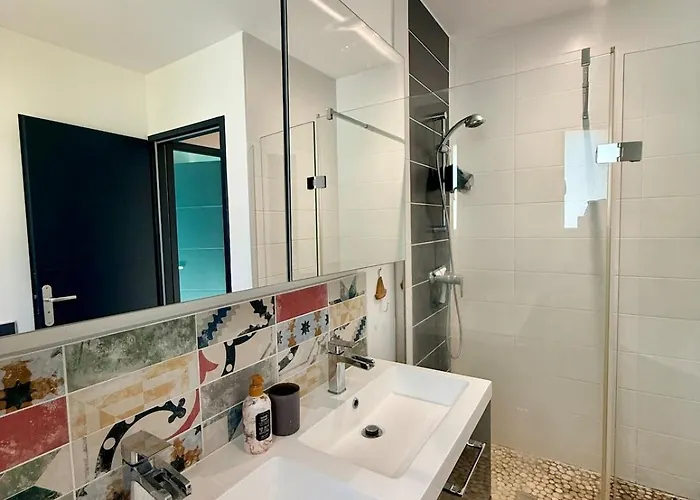 Сasa de vacaciones Maison Soleya - Piscine Privée Aytré